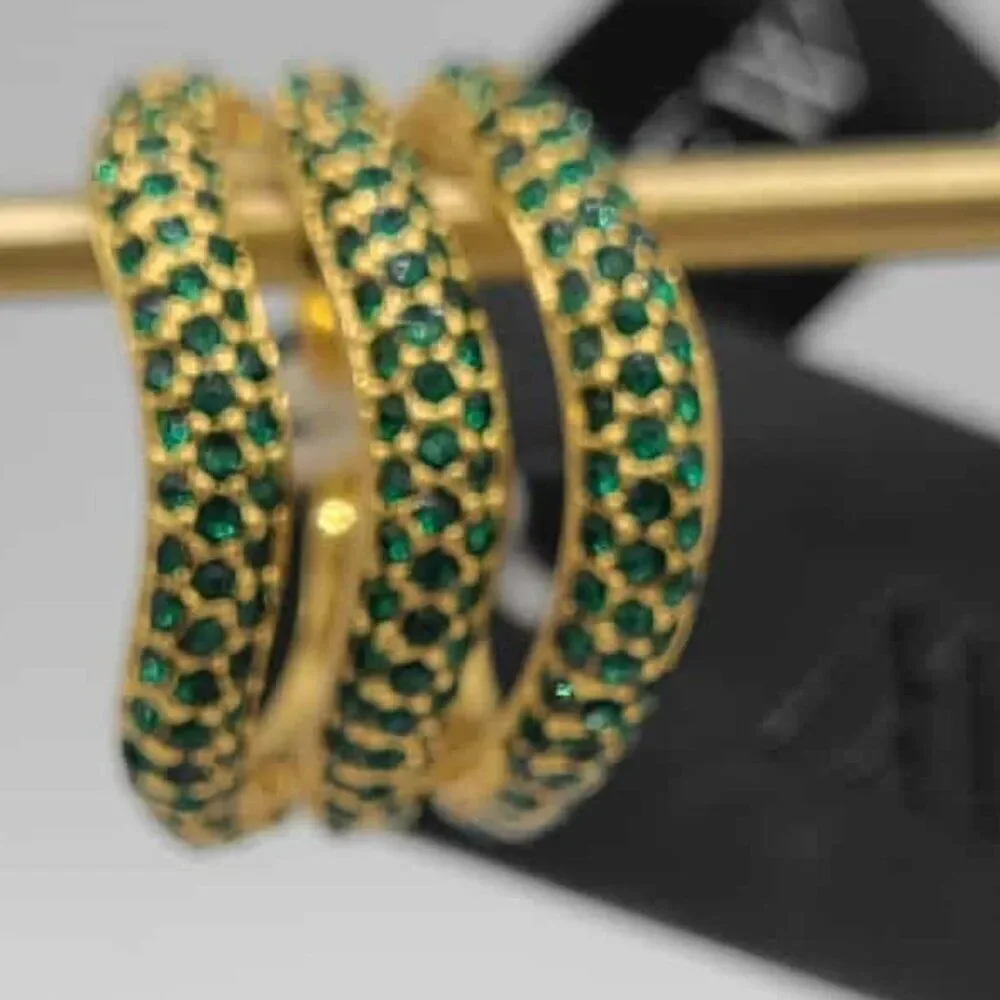 J Crew Emerald Green Stone Gold Tone Ring size 6 NWT!  NEW!